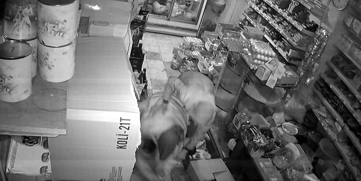 Gaziantep'te Akli Dengesi Bozuk Şüpheli Küçük Kızı Bıçaklayarak Yaraladı