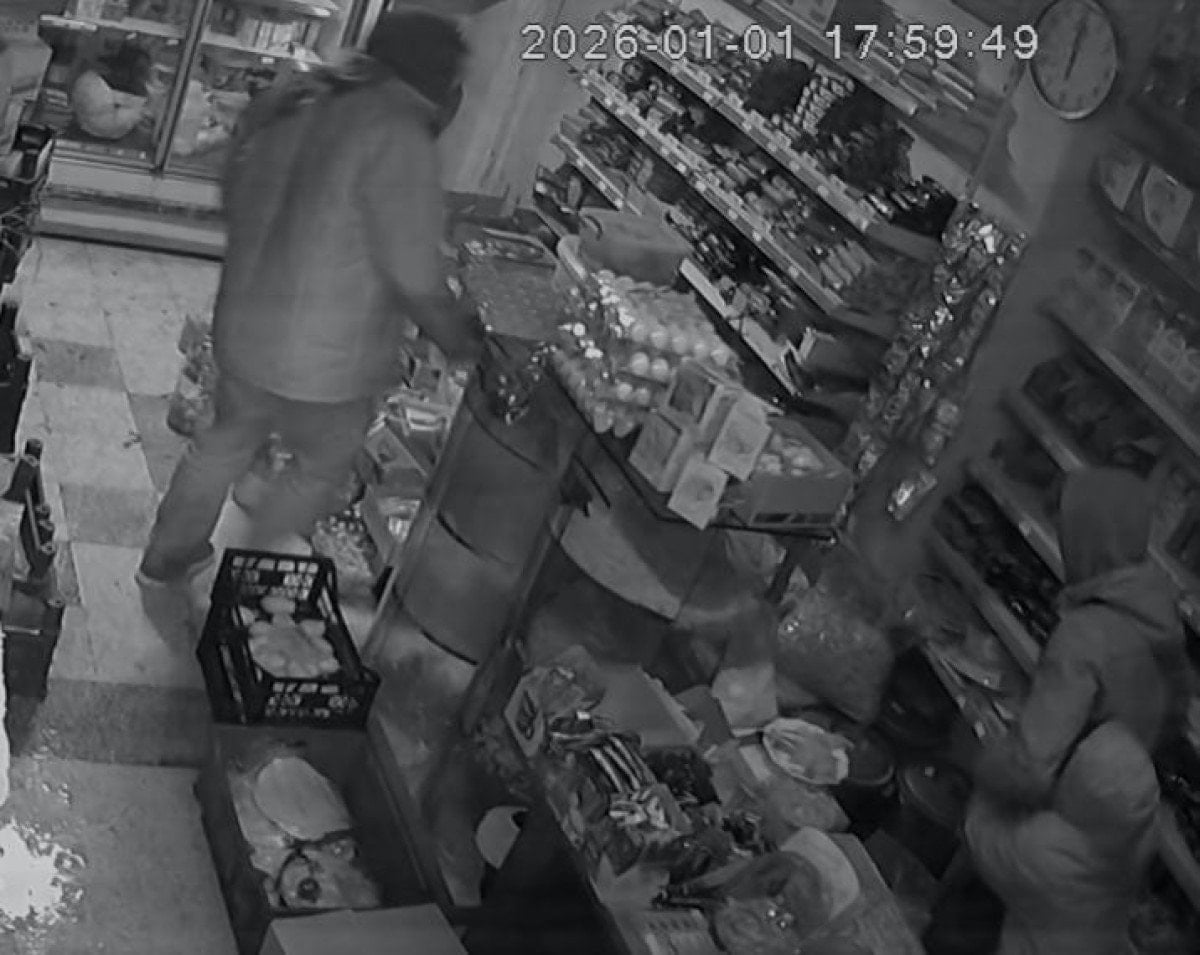 Gaziantep'te Akli Dengesi Bozuk Şüpheli Küçük Kızı Bıçaklayarak Yaraladı