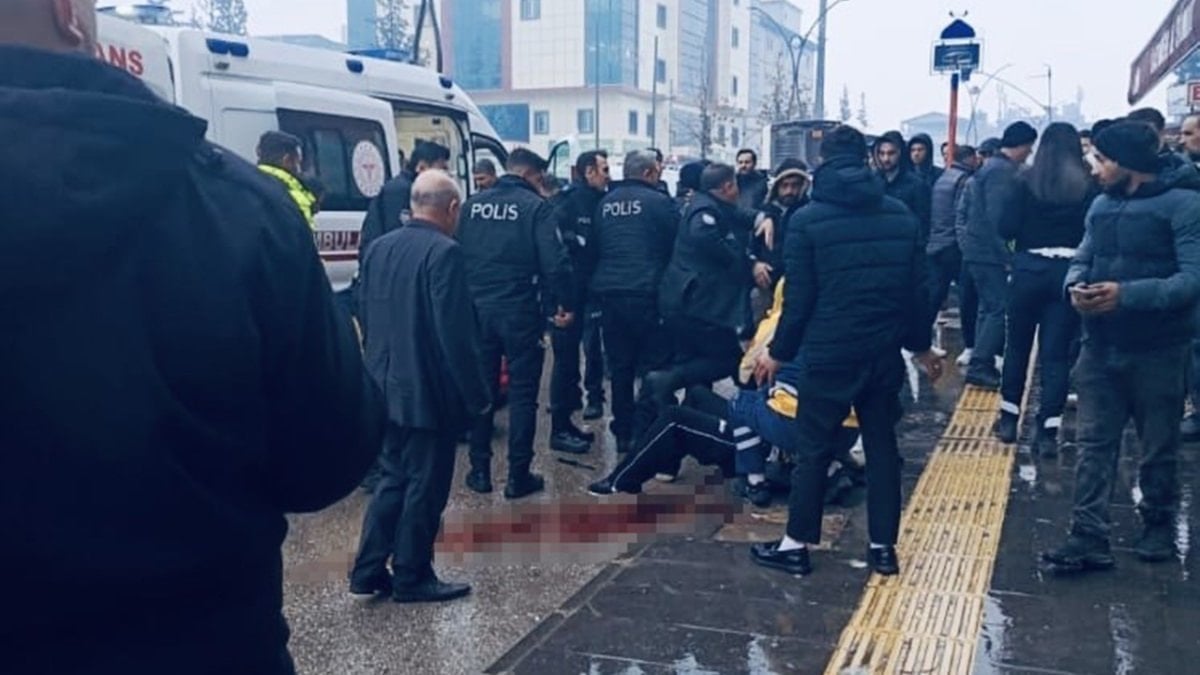 Gaziantep'te Bıçaklı Kavga: 1 Kişi Hayatını Kaybetti