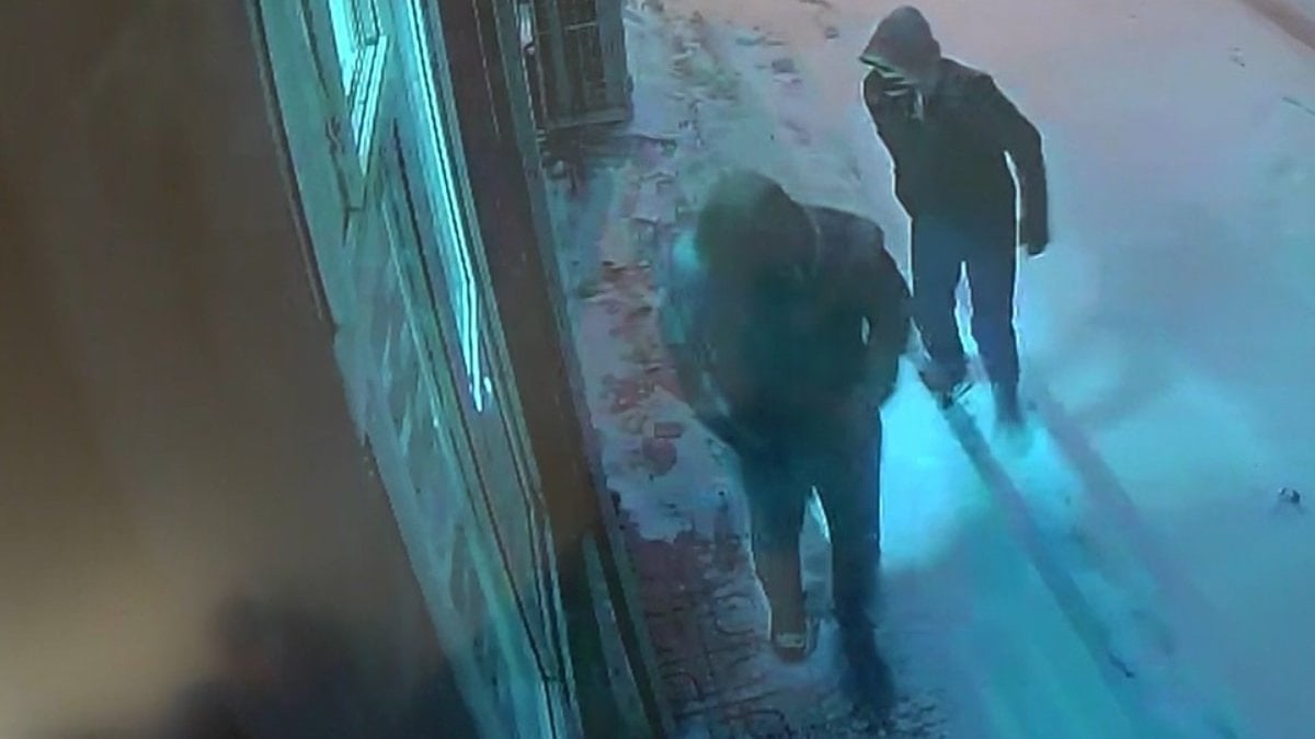 Gaziantep'te Esnafın Boynundaki 2 Milyonluk Altın Gasp Olayı