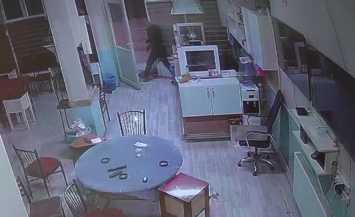 Gaziantep'te Esnafın Boynundaki 2 Milyonluk Altın Gasp Olayı