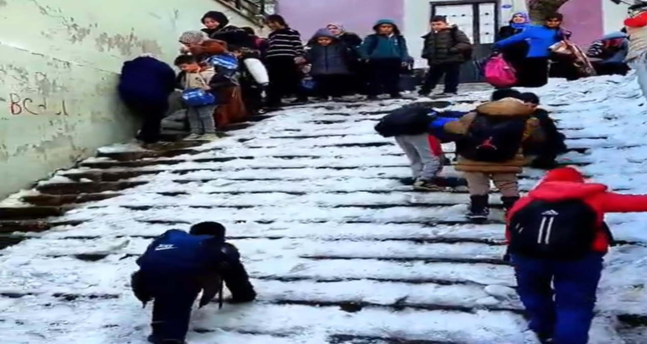 Gaziantep'te Kar Sonrası Okul Yollarında Tehlikeli Buzlanma ve Belediyelerin İhmali