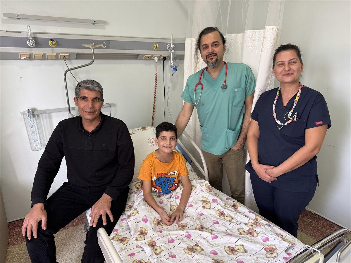 Kalbi Duran 11 Yaşındaki Azat, Zorlu Ameliyatla Hayata Döndü