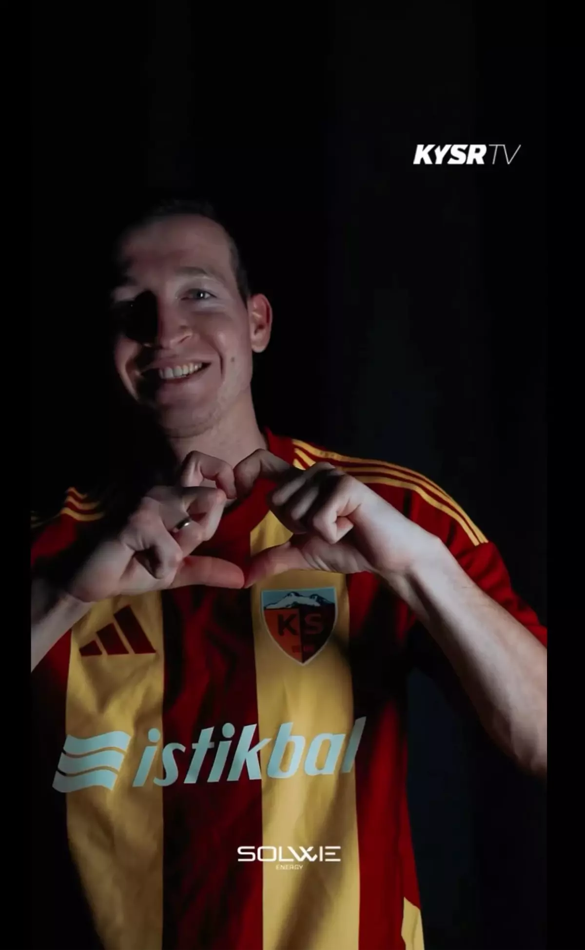 Kayserispor'dan Makarov Transferi