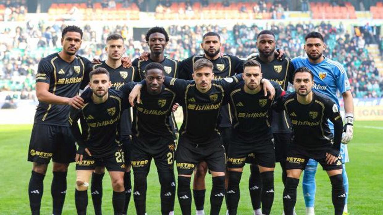 Manchester United ve Manchester City'den Yıldız Oyuncular Kayserispor'a Transfer Oldu