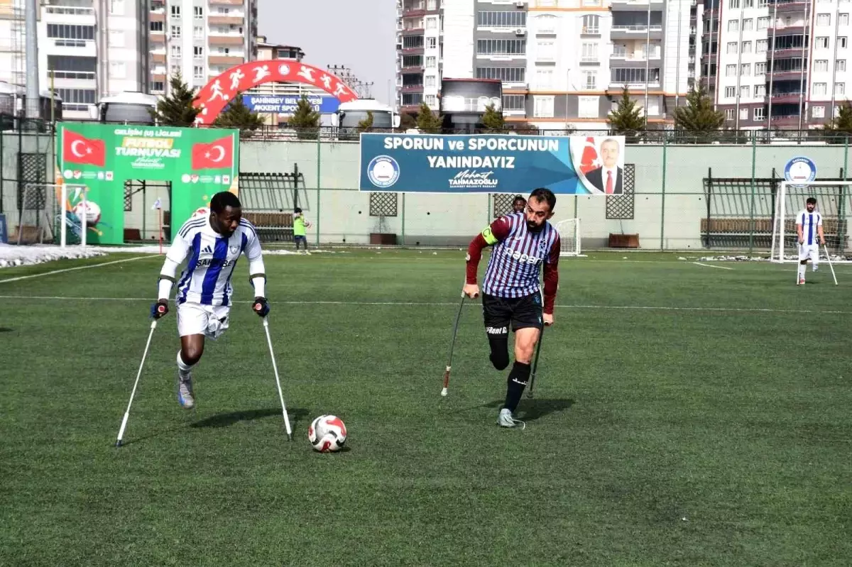 Şahinbey Ampute Futbol Takımı Evinde Trabzon'u 3-0 Mağlup Ederek Liderliğe Yükseldi