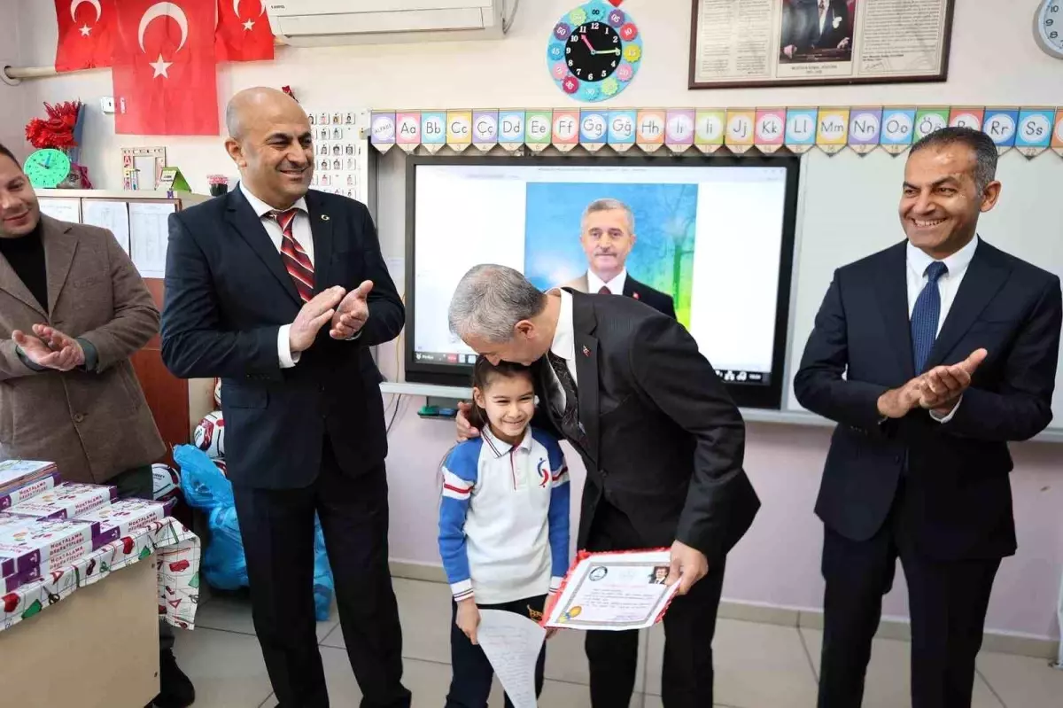 Şahinbey Belediyesi'nden öğrencilere sömestr tatilinde 1 milyondan fazla kitap