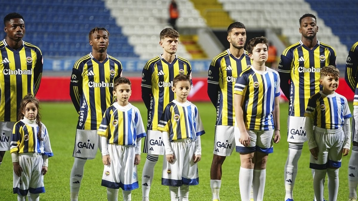 Alanyaspor - Fenerbahçe: Muhtemel 11'ler ve Kritik Mücadele
