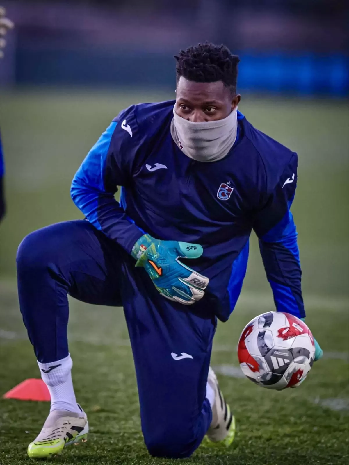 Trabzonspor, Galatasaray Karşılaşması İçin Gaziantep'te Hazırlıklarını Sürdürüyor