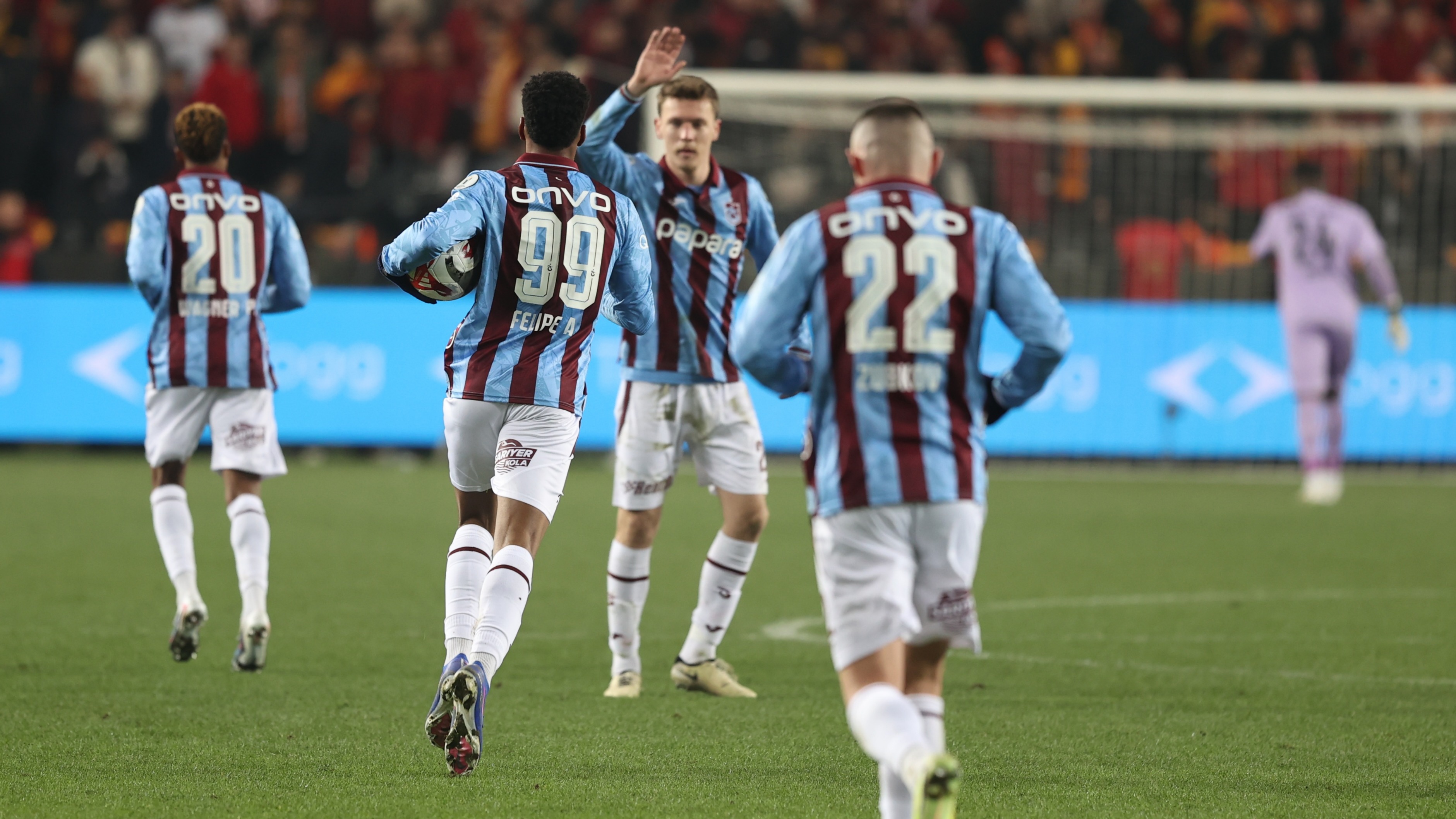 Trabzonspor'un Performansında Duraklama: Eksiklerle Zorlu Dönem