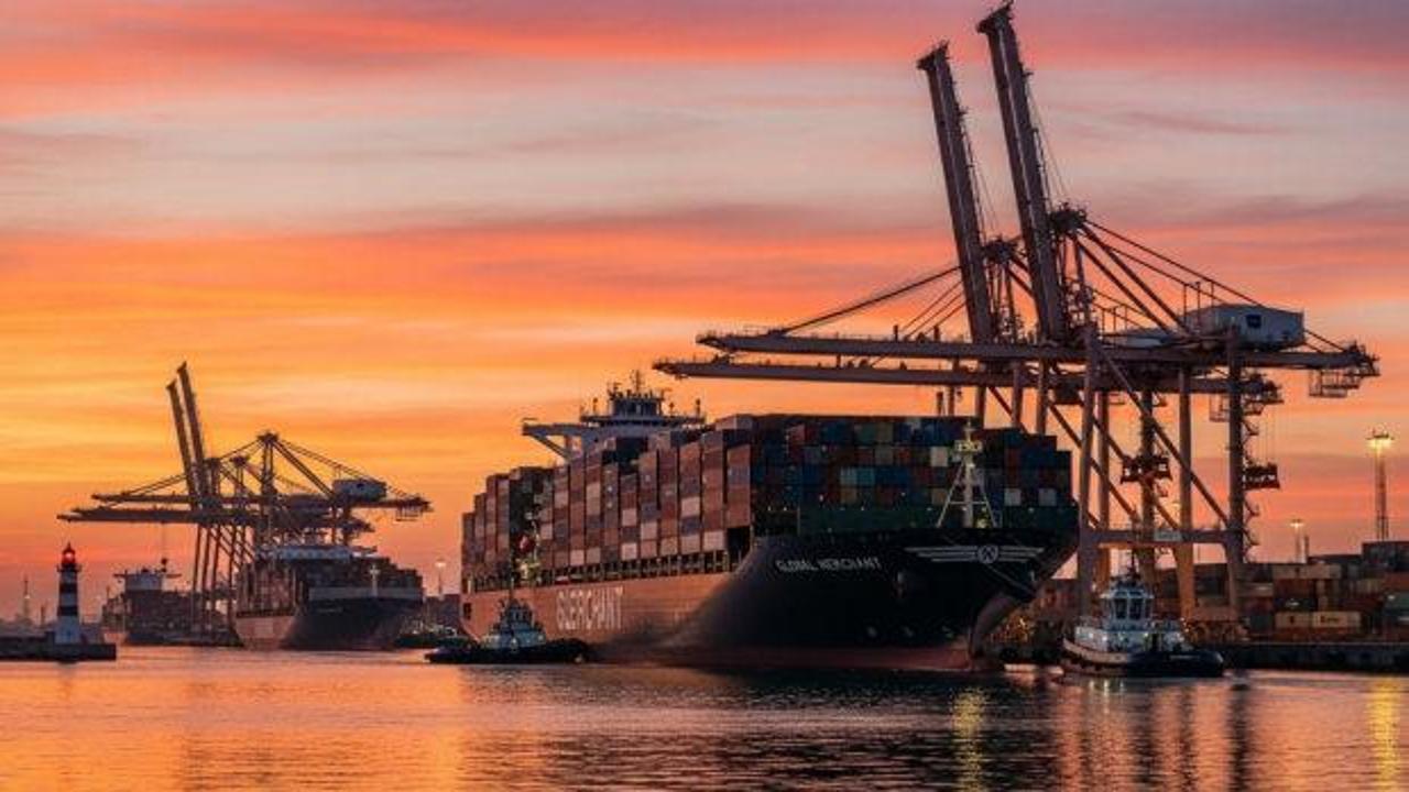 Türkiye İhracatta Devler Ligi: 102 Yıllık Tarihte İlk Kez 400 Milyar Dolar Barajı Aşıldı