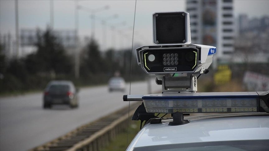 Türkiye'de Yeni Trafik Kanunu: Ehliyet İptalleri ve Radar Cezalarıyla Yenilikler