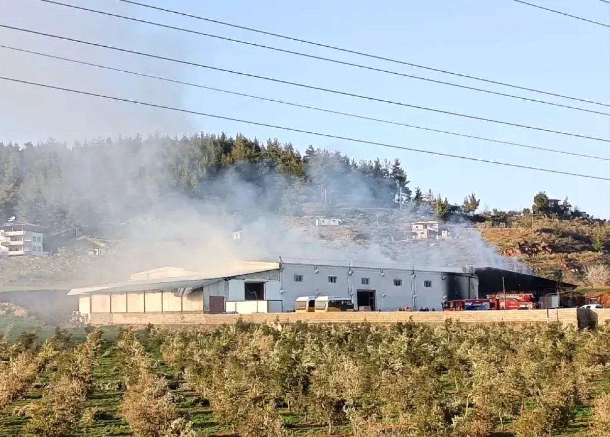Gaziantep Biber Yangını - Değirmencik'te Korkutan Gaziantep Biber Yangını