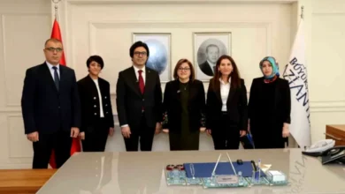 Ebe Eşliği - Ebe Eşliğiyle Doğumlar Kolaylaşıyor