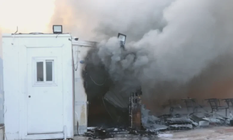 okul bahçesi yangın - Okul Bahçesinde Yangın Paniği!