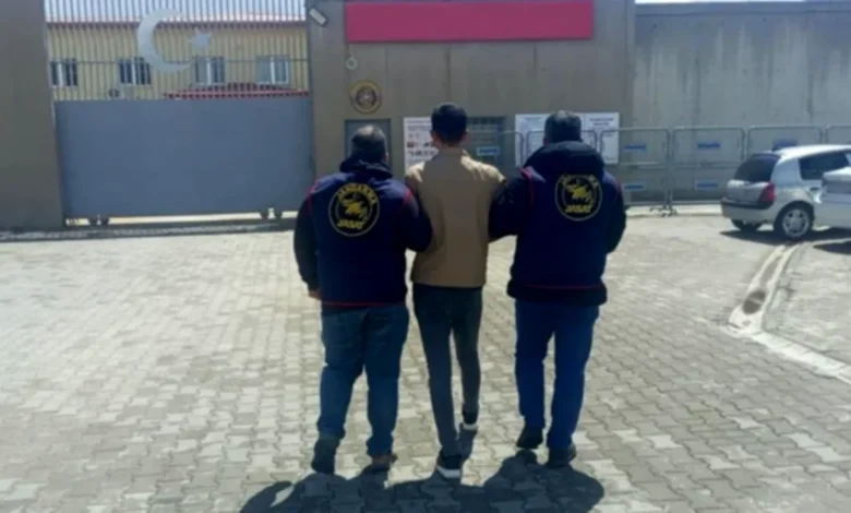 uyuşturucu satıcısı yakalandı - 17 Yıllık Firari Uyuşturucu Satıcısı Yakalandı