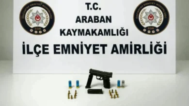 şüpheli araçtan silah - Araban'da Şüpheli Araçtan Silah Çıktı