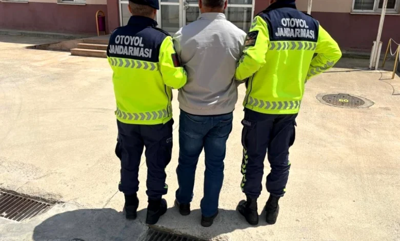 aranan mahkumlar - Aranan Mahkumlar Peşinde