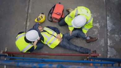 çatıdan işçi düştü - Çatıdan İşçi Düştü: Bir Yaralı