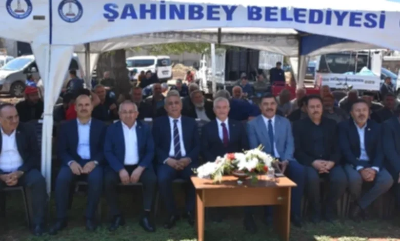 çiftçiye fide desteği - Çiftçiye 5 Milyon Fide: Destek mi, Gösteriş mi?