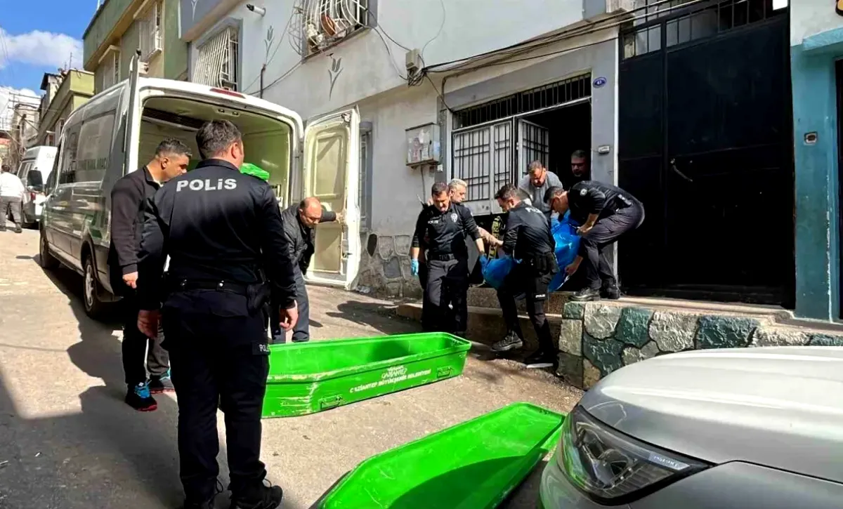 Gaziantep'te Kanlı Aile İçi Şiddet: Cin Ali Baba Canından...