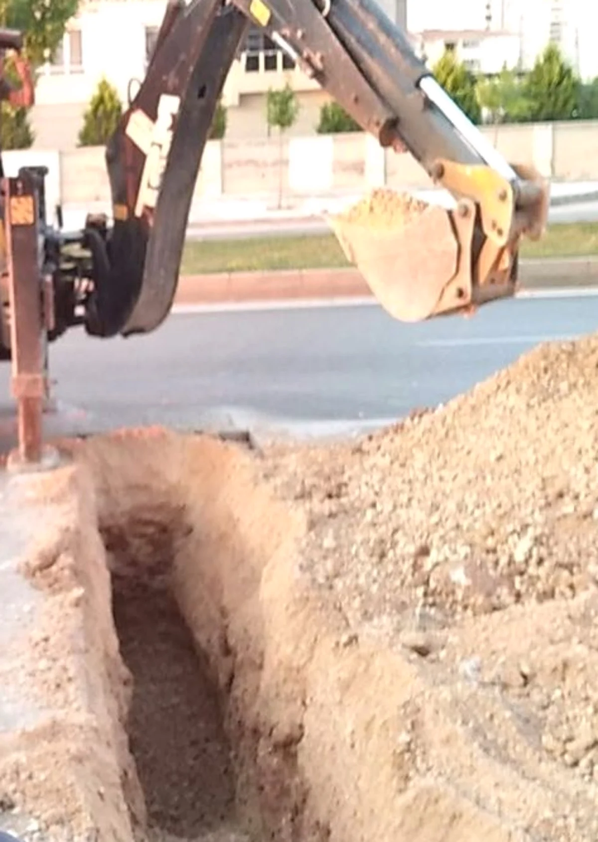 İş Kazası: Toprak Altında Can Pazarı