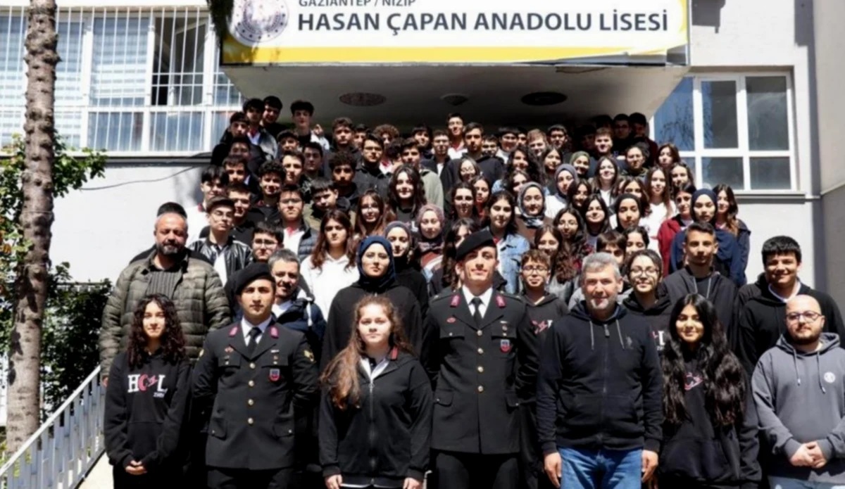 Jandarma Mesleği: Gaziantep Lise Öğrencileri Sorguluyor