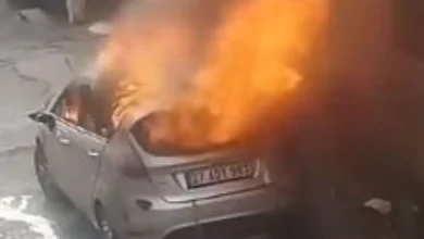 kadın öfkesi - Kadın Öfkesi: Araç Kundaklandı