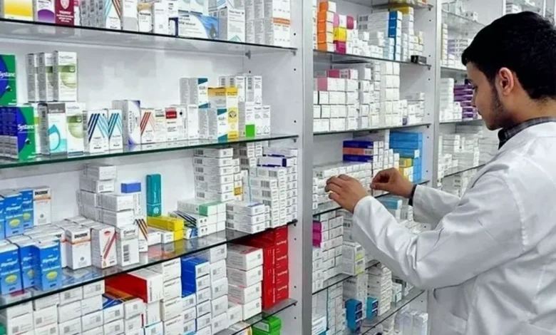 nöbetçi eczane - Nöbetçi Eczane: Sağlık Hizmetinde Eksikler Var Mı?