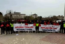 traktör güvenliği - Traktör Güvenliği: Reflektör Tak, Görünür Ol