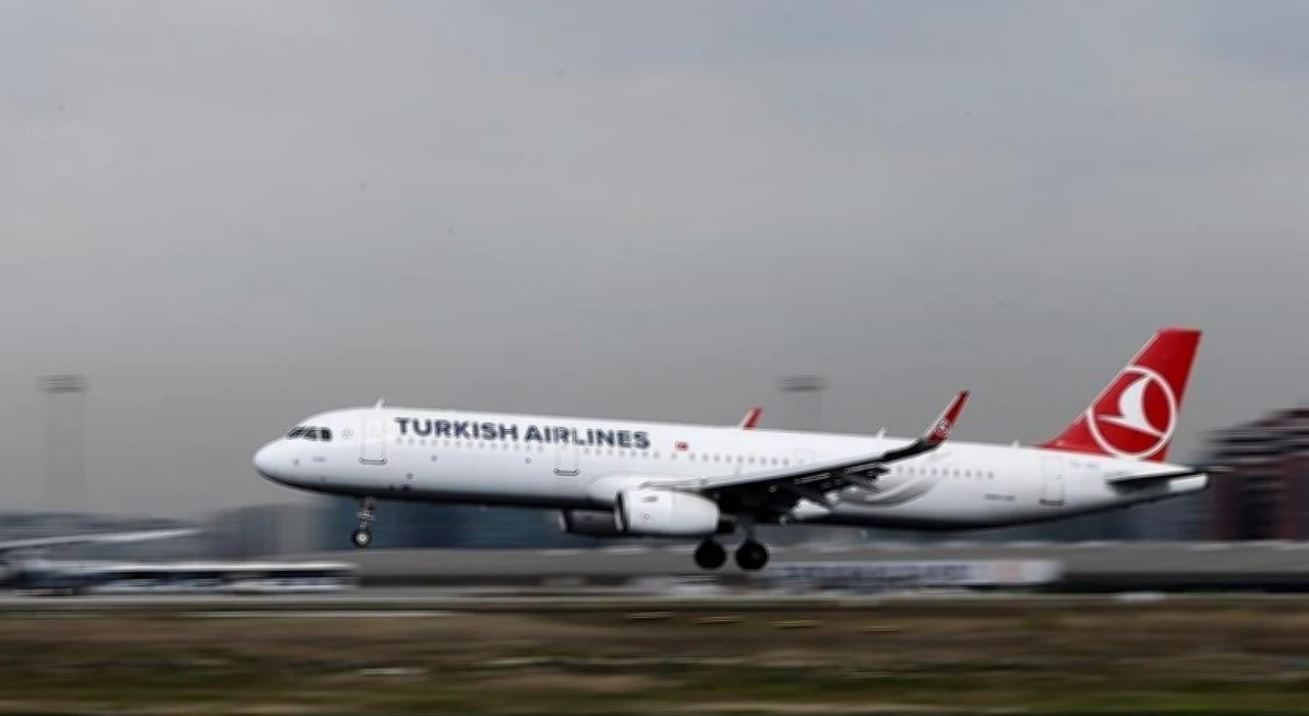 Yıldırım Çarptı: Gaziantep Uçağı Güvenle İndi