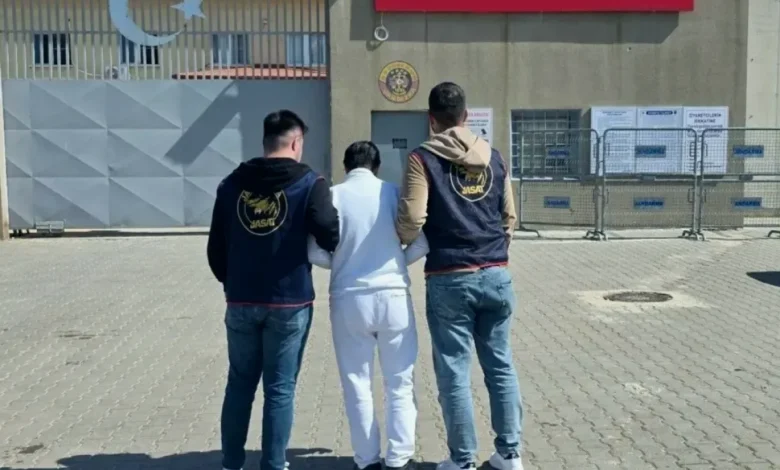 uyuşturucu ticareti - 15 Yıl Cezalı Uyuşturucu Satıcısı Yakalandı
