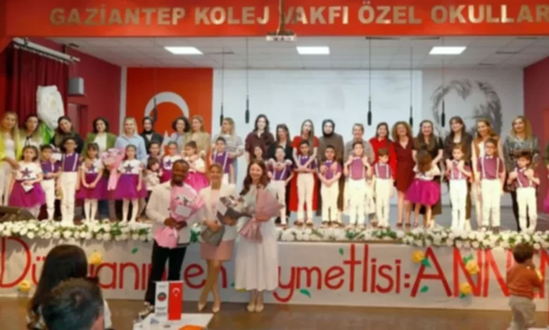 anneler günü kutlandı - Anneler Günü Kutlandı: Minik Yüreklerden Sevgi Dolu Anlar