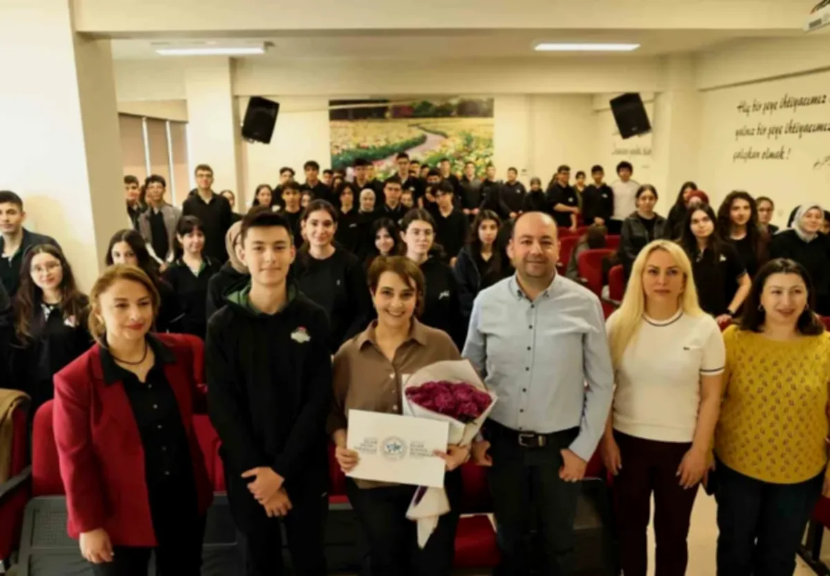 Bilim Söyleşileri: Genç Zihinlere Yeni Ufuklar