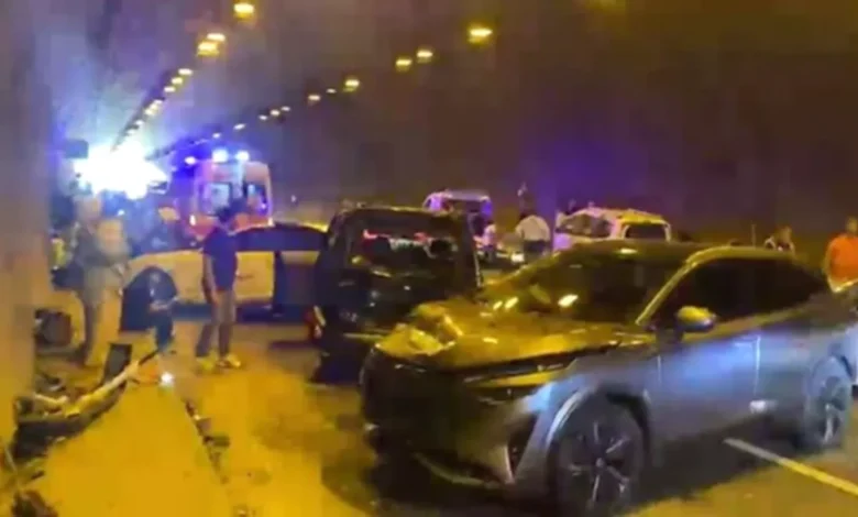Gaziantep yolu zincirleme kazası - Gaziantep Yolu Zincirleme Kazası Yaralılar Var