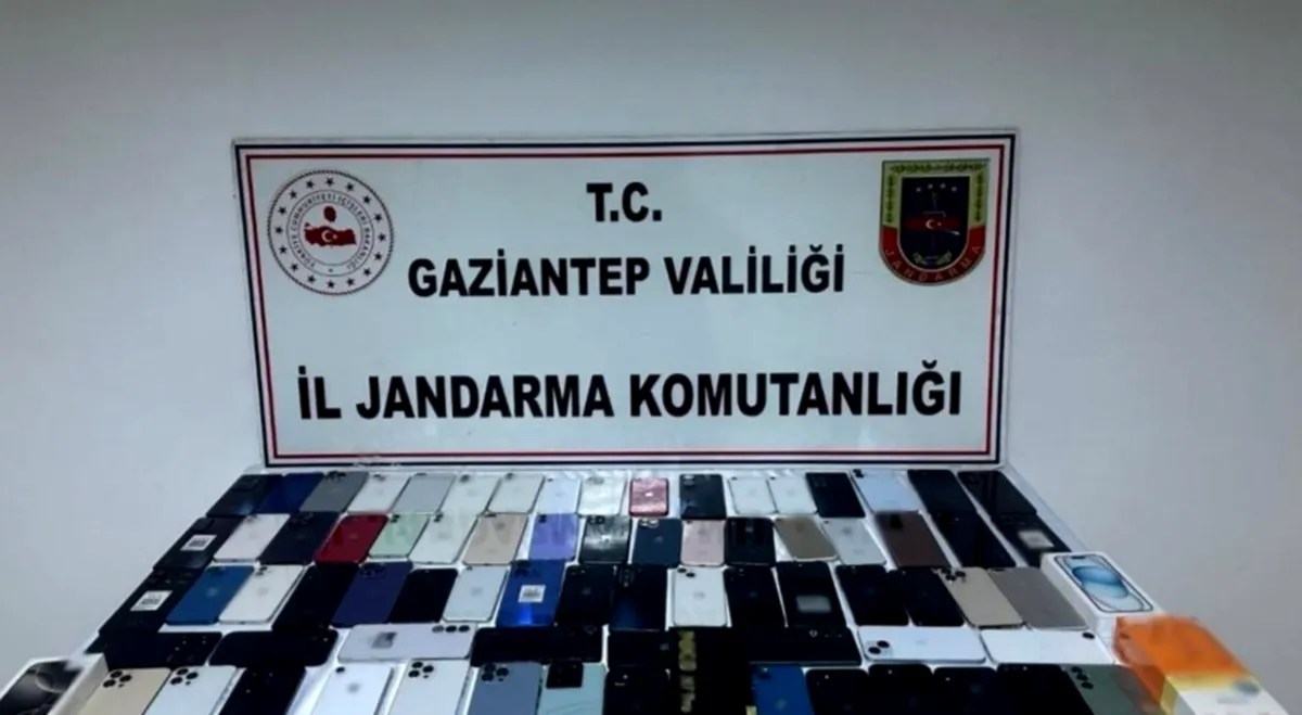 Gaziantep'te 3 Milyonluk Cep Telefonu Operasyonu