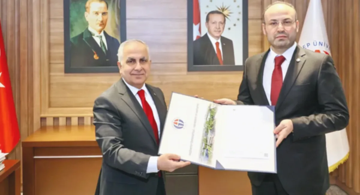 İlahiyat Dekanlığına Erkan Atandı