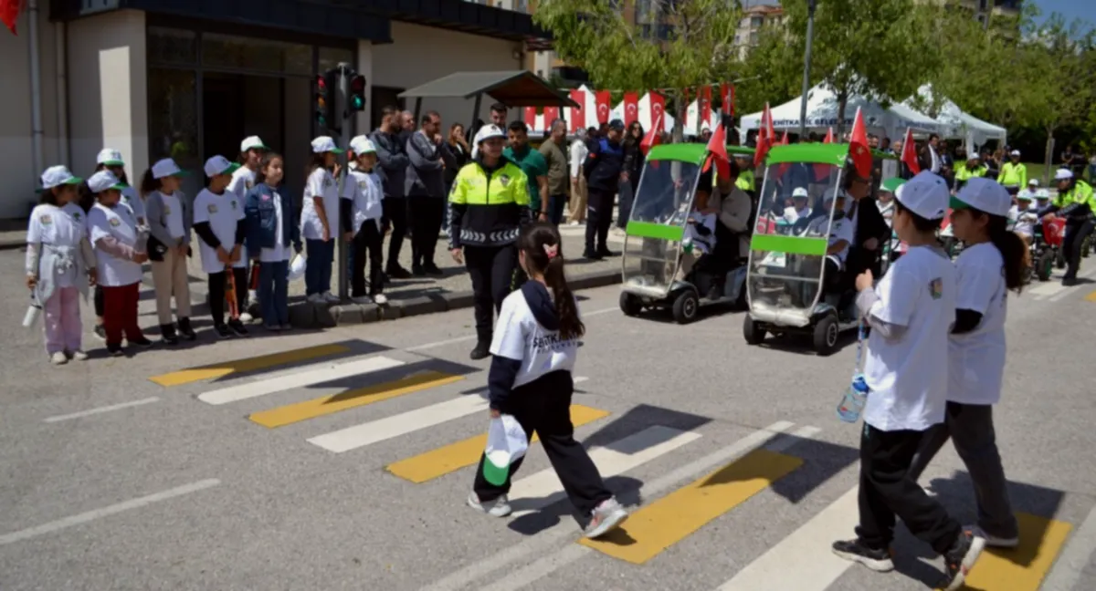 Minik Gaziantep’te Trafik Kuralları Öğreniyor