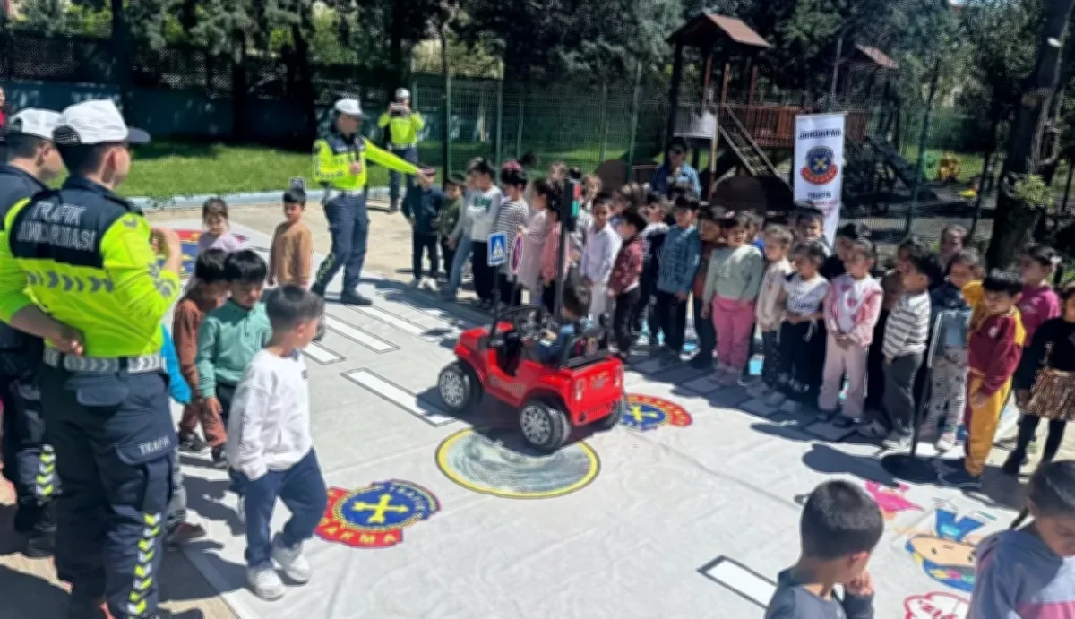 Çocuklar Trafikte Bilinçleniyor: Gaziantep'te Eğitim