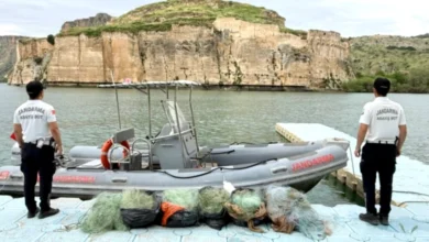 kaçak avcılık - Fırat'ta Kaçak Avcılık: Jandarma Engelledi