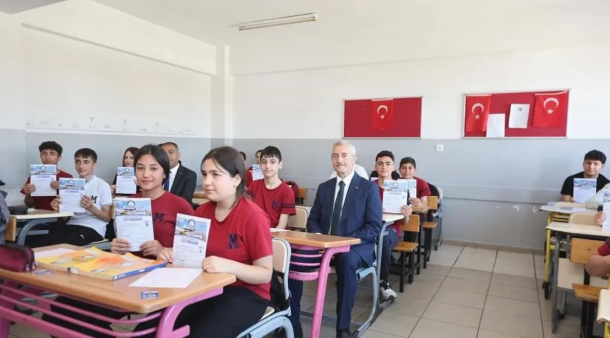 Gaziantep Sınav Desteği: Gençler Sahada!