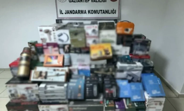 kaçak ürün operasyonu - Gaziantep'te Kaçak Ürün Operasyonu: Milyonluk Yakalama