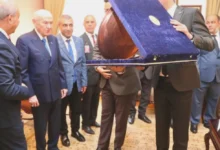 Gaziantep Bahçeli Tepsi - Gaziantep'ten Bahçeli'ye Bakır Tepsi Hediyesi