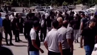mezarlıkta silahlı kavga - Mezarlıkta Silahlı Kavga: 2 Yaralı