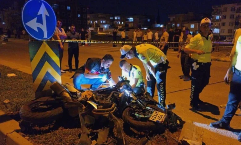 Nizip trafik kazası - Nizip Trafik Kazası: Nizip'te Kafa Kafaya Çarpışma - Yara...
