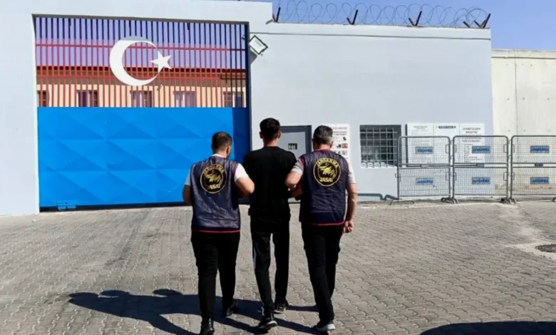 ceza firariler yakalandı - 10'ar Yıl Cezalı Firariler Yakalandı