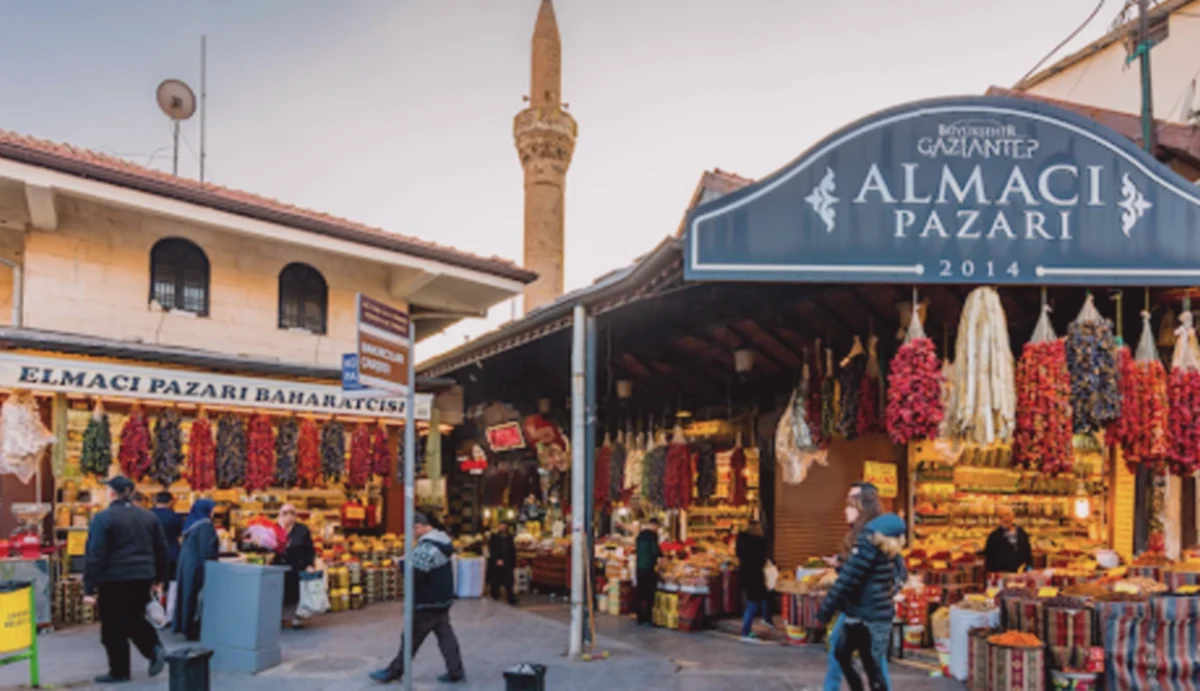 Almacı Pazarı: Gaziantep'in Kokusu Burada