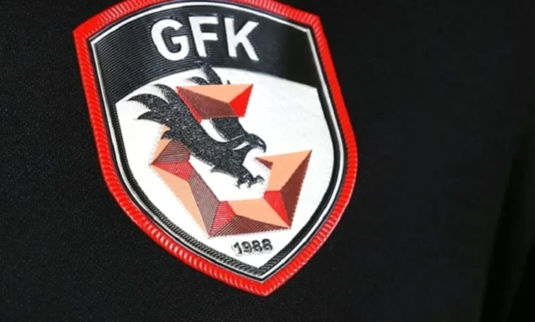 Gaziantep FK kombine - Gaziantep FK: Kombine Alana Forma ve Top Hediye