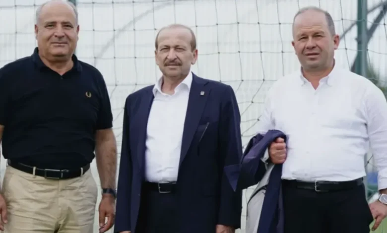 Gaziantep FK yönetim - Gaziantep FK: Yönetim Belgrad'da Moral Verdi