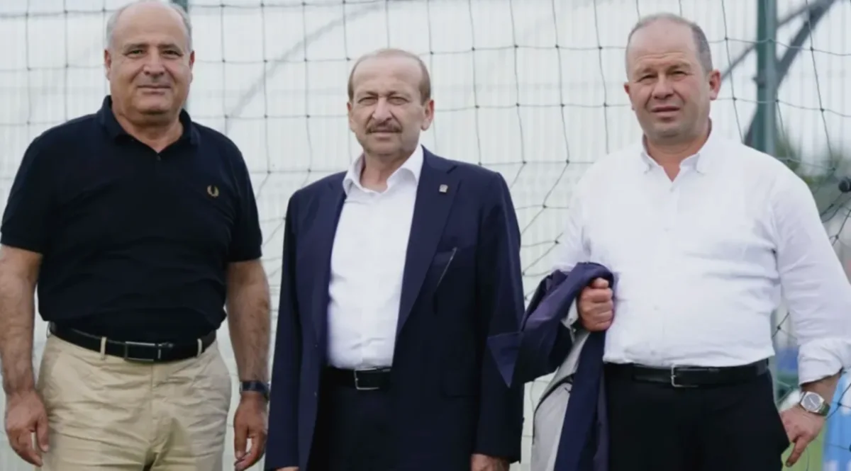 Gaziantep FK: Yönetim Belgrad'da Moral Verdi